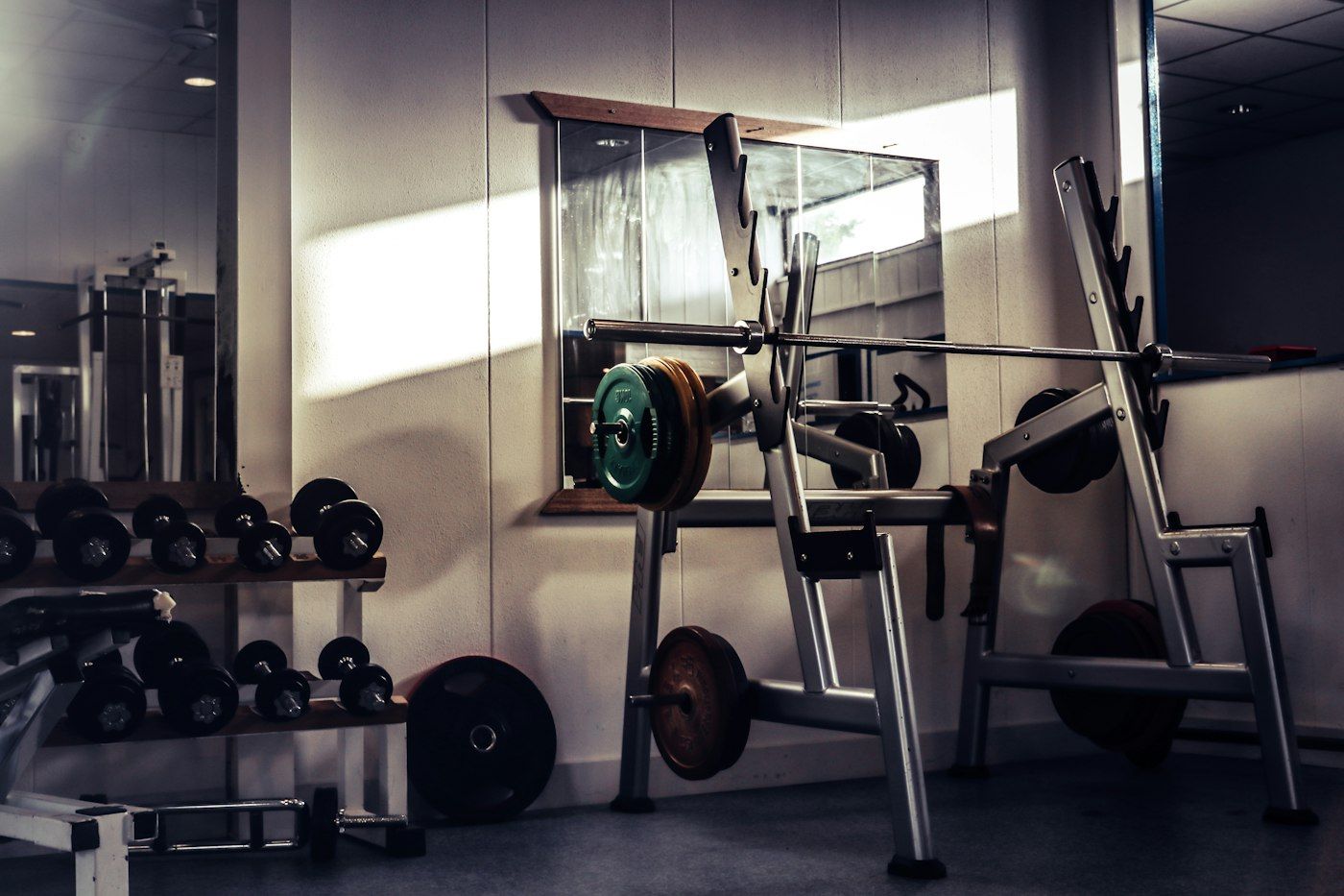 Área de máquinas de musculação
